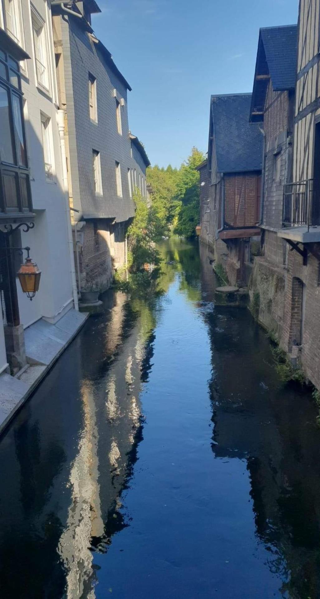 Maison Normande Coeur De Ville Pont-Audemer Exterior photo